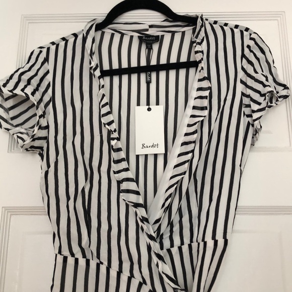 Black and white striped maxi wrap dress - Picture 2 of 5